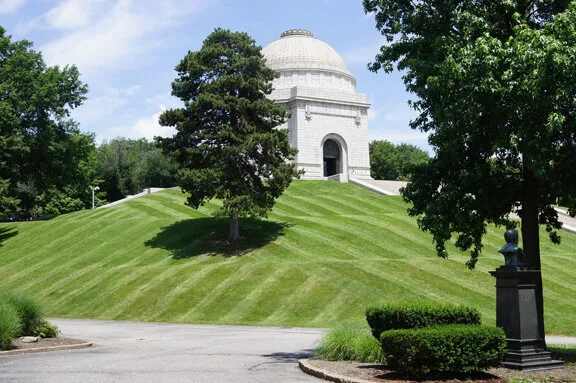 smckarns-McKinley-Presidential-Monument-LR